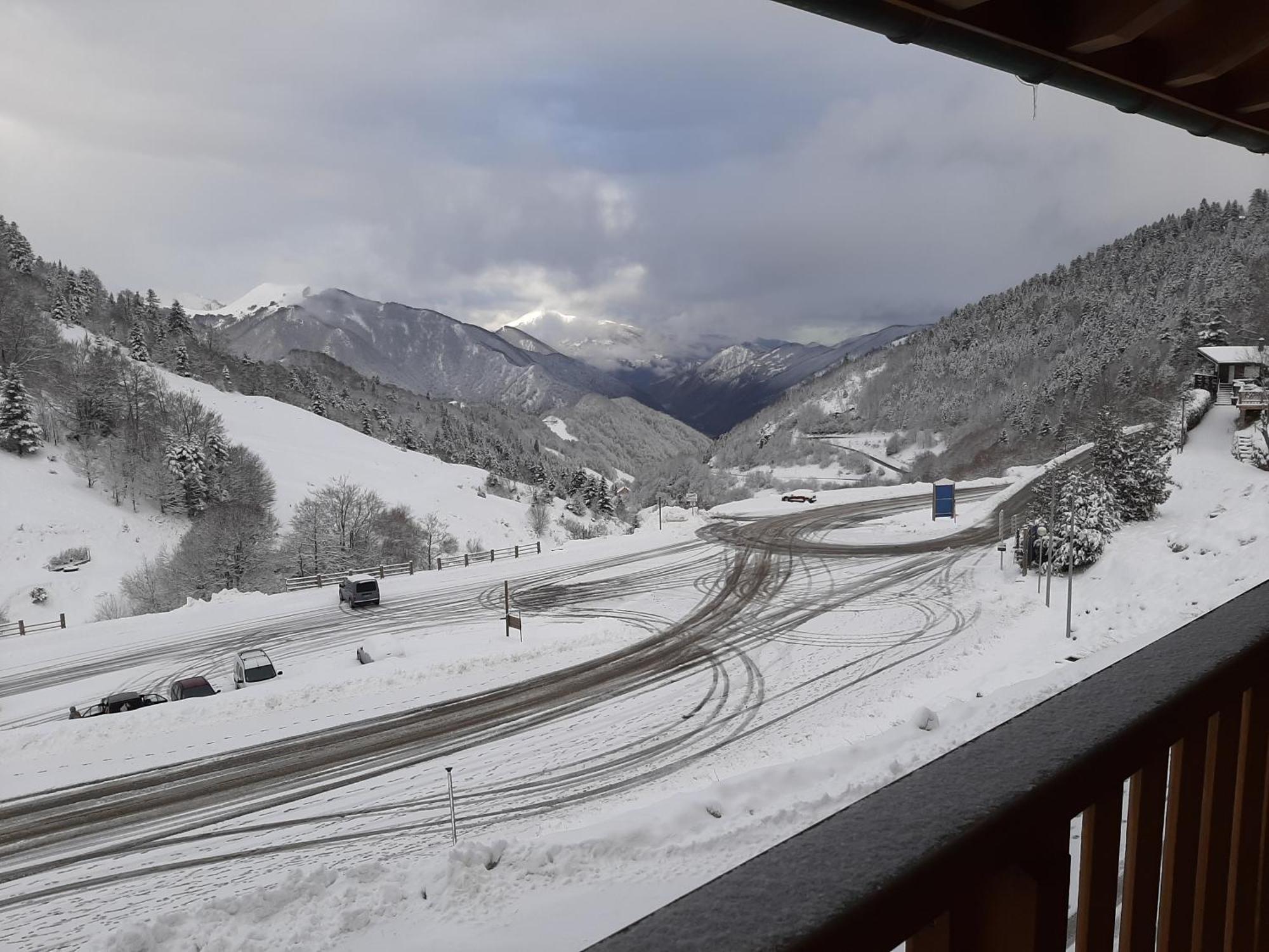 Guzet-Pyrenees-Pied Des Pistes Apartman Ustou Kültér fotó